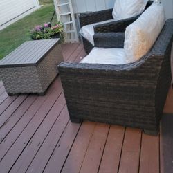 Outdoor Furniture 
