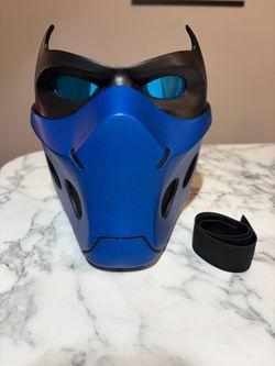 Nightwing/RedHood Outlaw mask