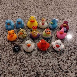 15 rubber ducks