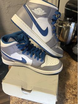 Men’s Air Jordan mid  size 8