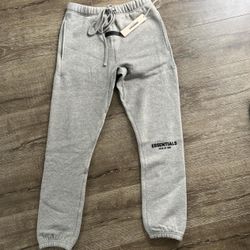 Essentails Pants