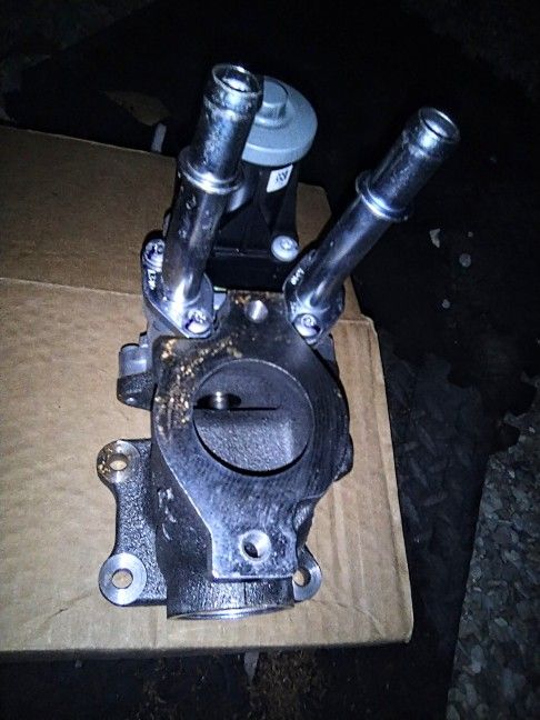GM Genuine Parts Exhaust Gas Recirculation Valve