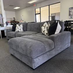 Grey Modular Sectional With Large Chaise ✅ Financing Available - Bad or No Credit Accepted ✅ 