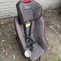 Credo Large Car Seat – Clean, Safe & Comfy – With Headrest, Harness & Cup Holder 70$