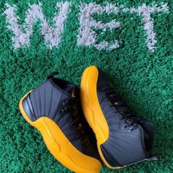 JORDAN 12 UNIVERSITY GOLD