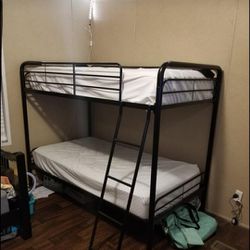 Twin Bunk Bed Great Condition