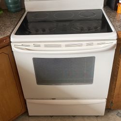 Electric Stove Perfect Condition 