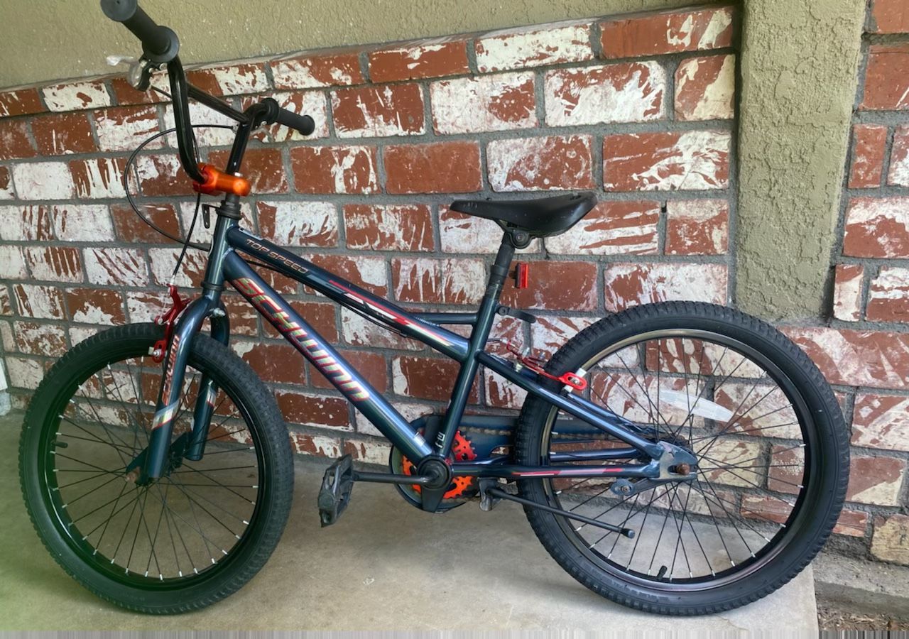 Schwinn Top Speed 18" Smart Start Boys bike 20” Wheels