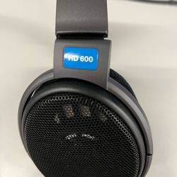 Sennheiser HD600 headphones