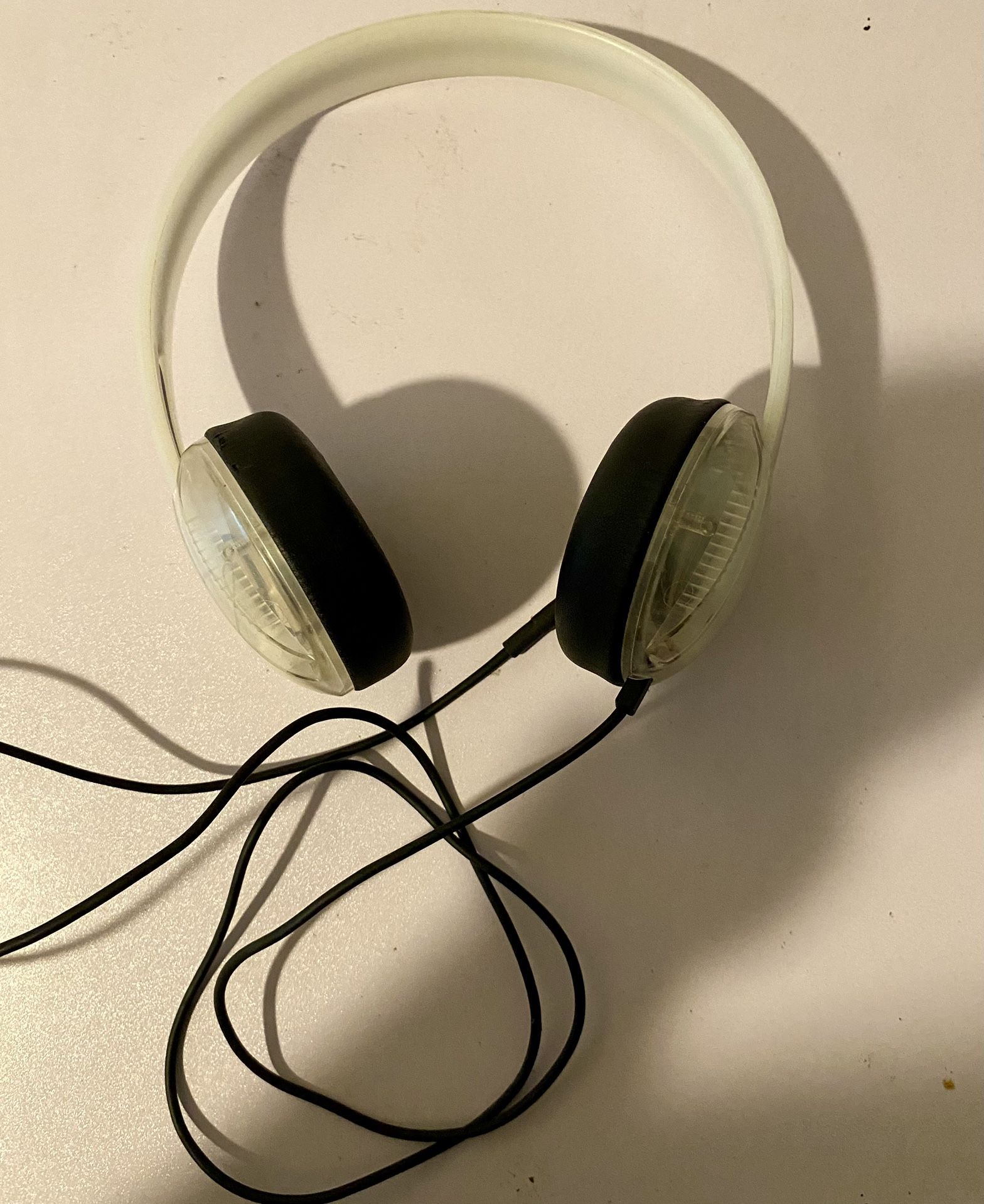 Skull Candy See-Through Headphones (SCI Camp Hill)