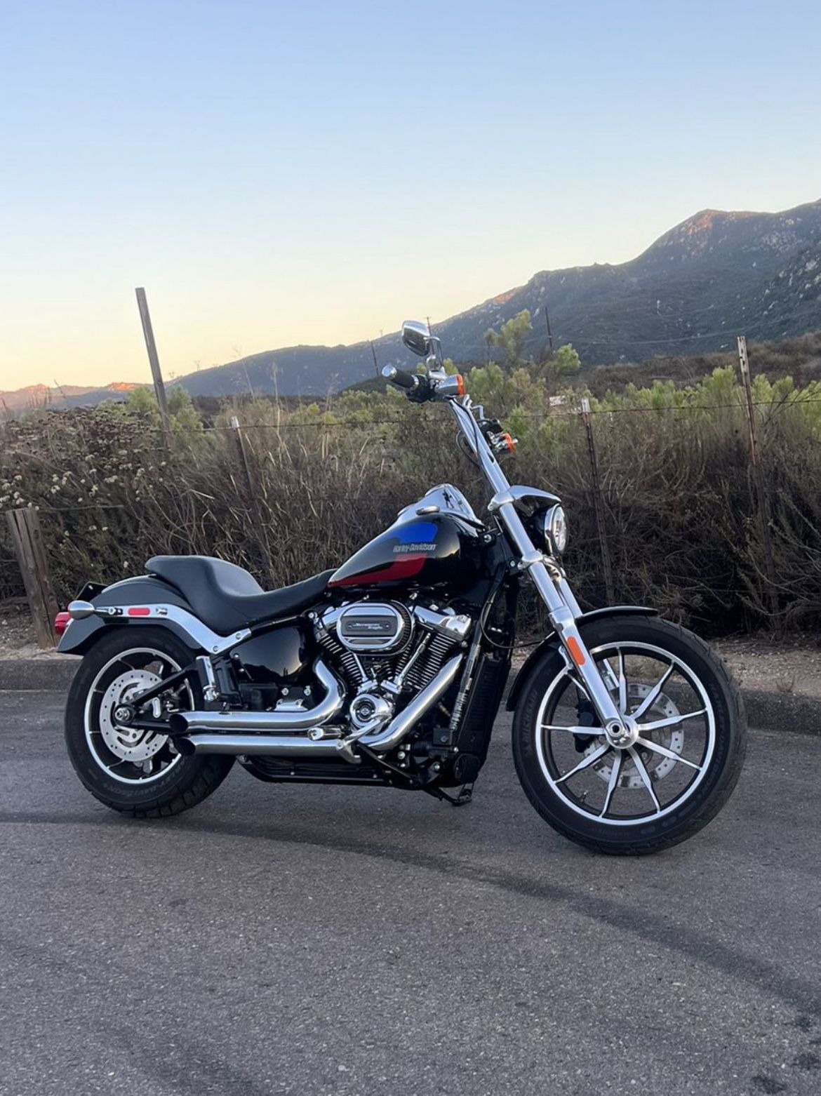 2018 Harley Davidson FXLR