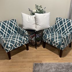 Set Of Chairs 