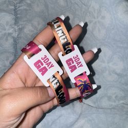 2 ROLLING LOUD SUNDAY WRISTBAND TICKETS