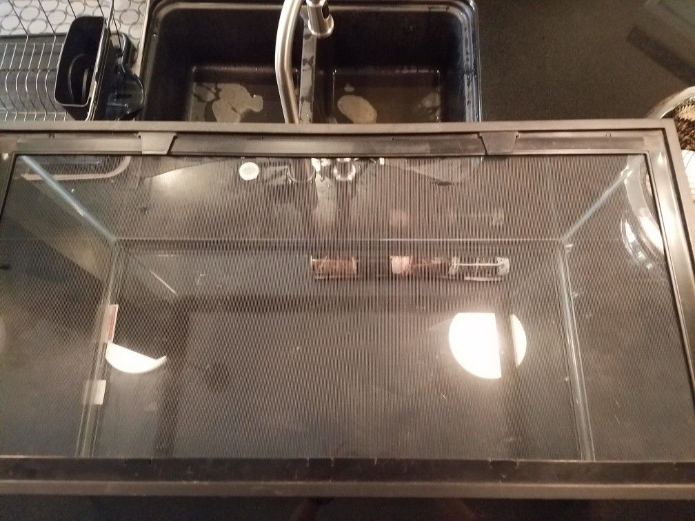 Reptile terrarium for Sale in Chandler, AZ - OfferUp