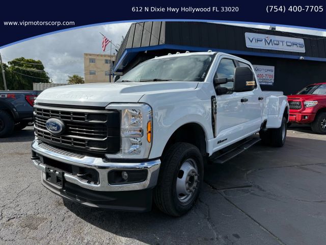 2024 Ford F350 Super Duty Crew Cab