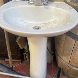 Sink With Pedestal