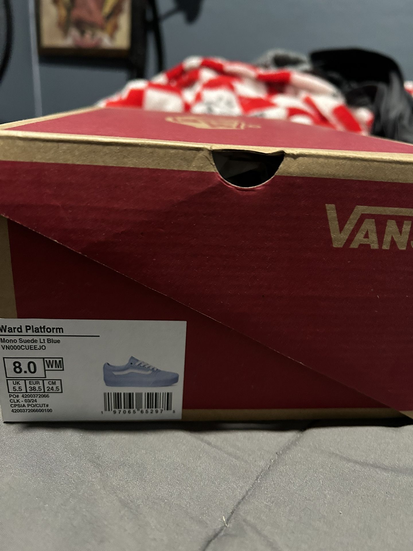 Vans 