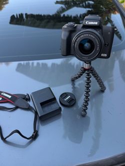 Canon EOS M50 15-45mm lens