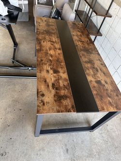 Wooden Table/Desk