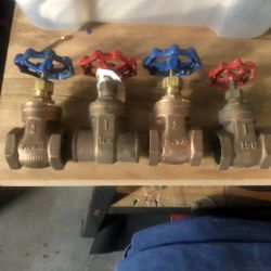 4 -1 Inch Gate Valves 3 Are New One Used 