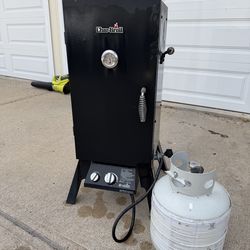 Broilmaster Propane Smoker