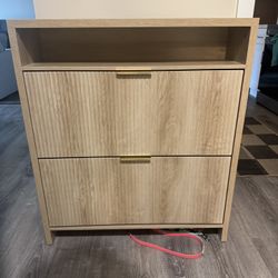 Skinny Shoe Holder/Entry Table With shelf