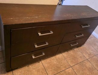 Dark Brown 6-Drawer Wood Dresser
