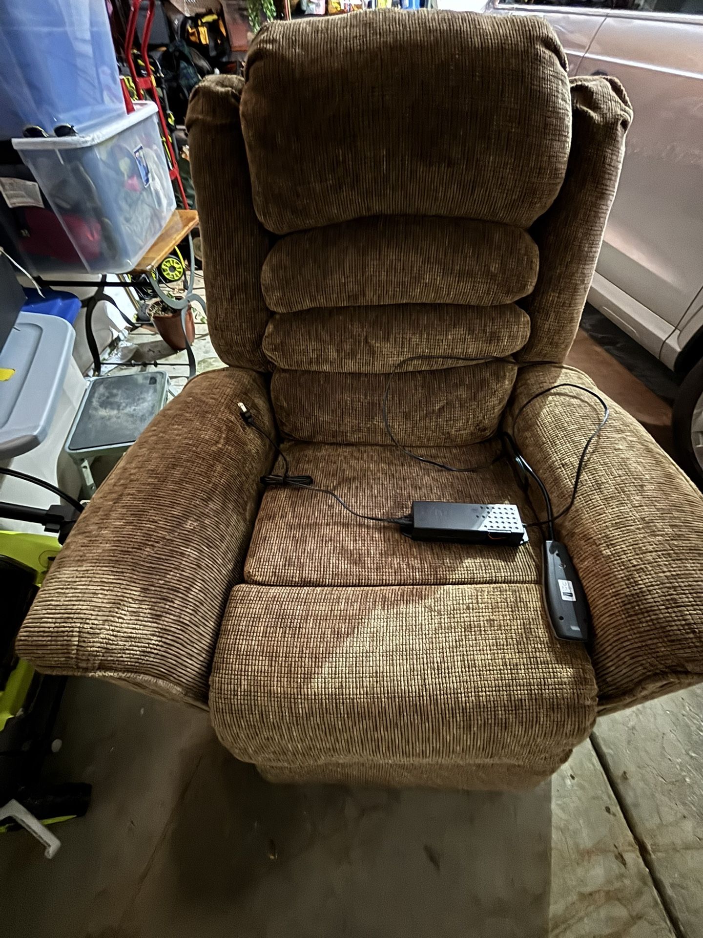 Free Recliner
