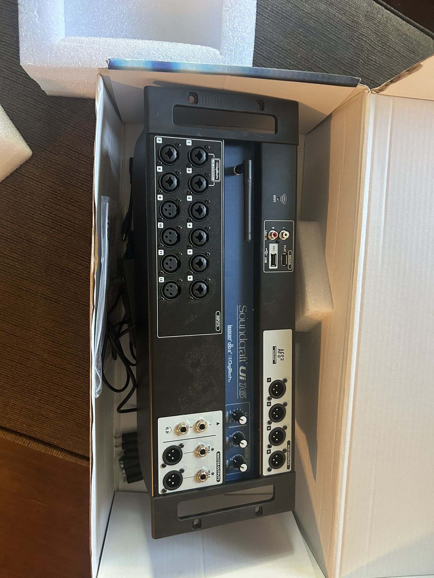 Soundcraft Ui16 Remote Digital Mixer