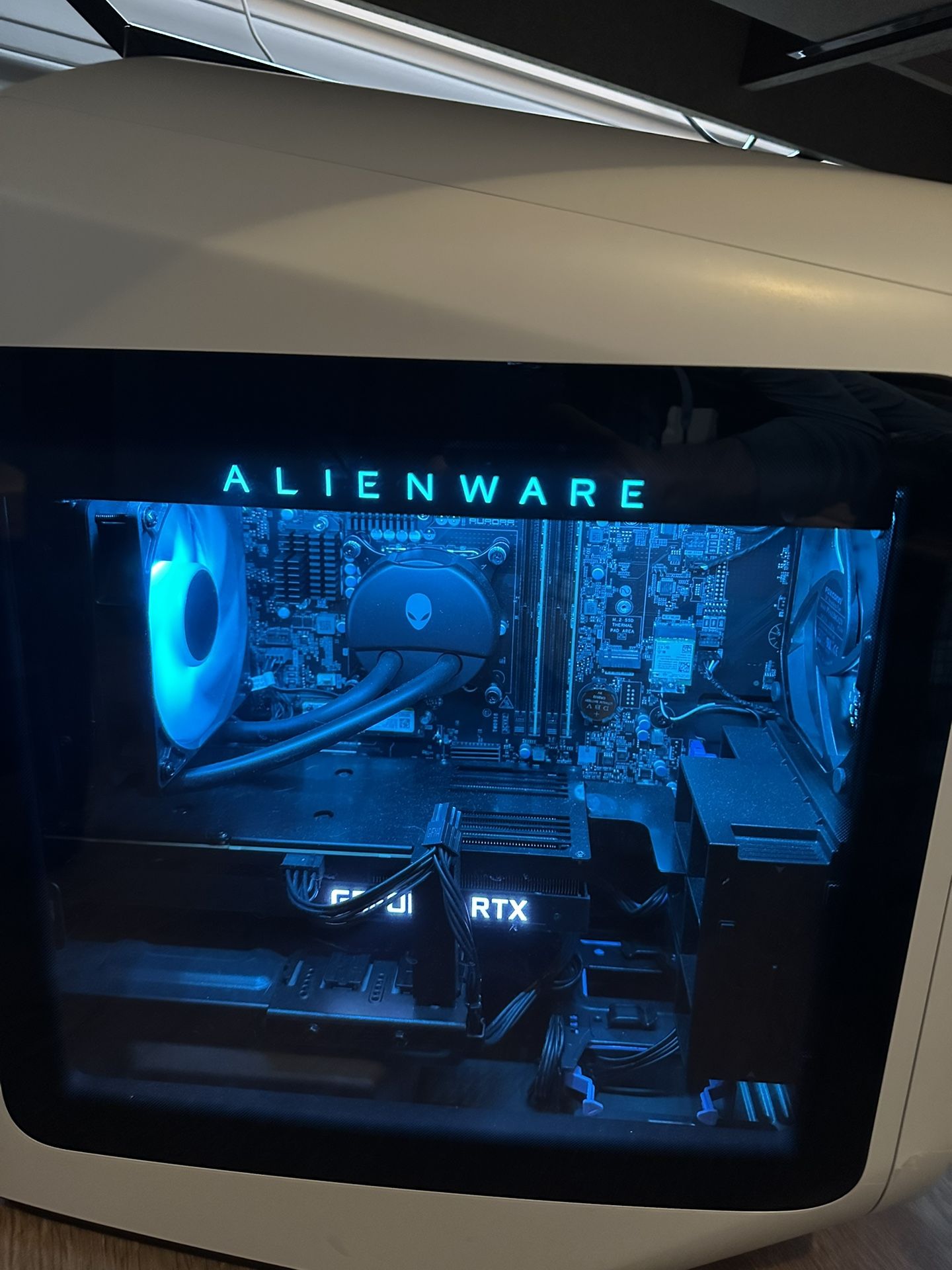 Alienware aurora R13 Gaming Pc.