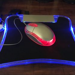 Brand New Blue LED Lighted-Illuminated Mouse Pad with 4 Ports USB HUB