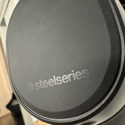Steelseries Arctis 9x Wireless Bluetooth Gaming Headset