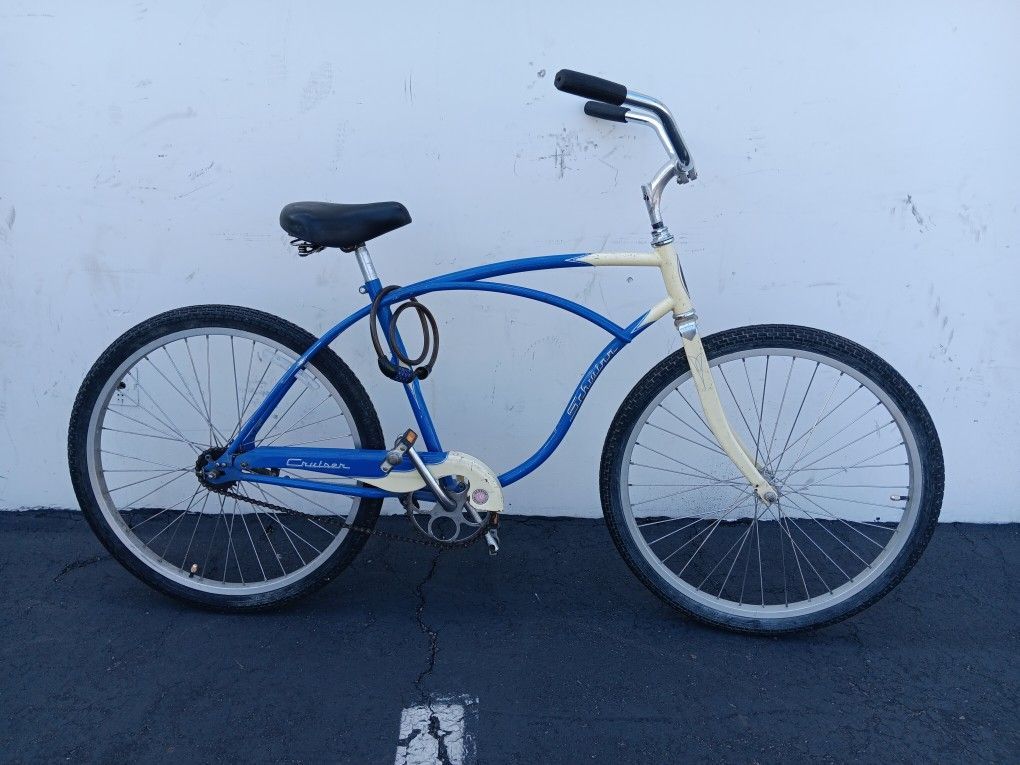 Schwinn Beach Cruiser