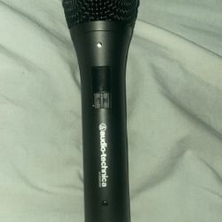 Audio Technica Cardioid Dynamic USB/XLR Microphone (Black) 