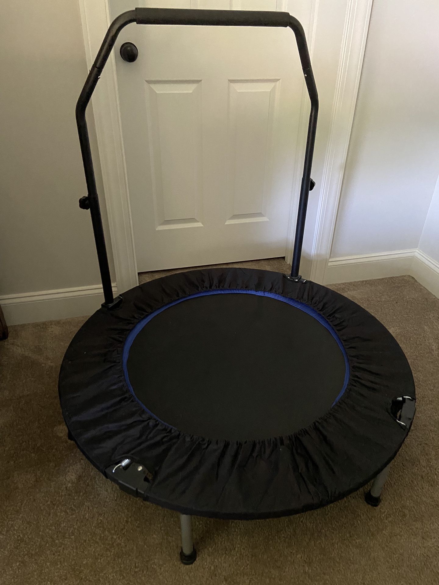 Trampoline 
