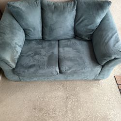 2 Piece Couch Set 