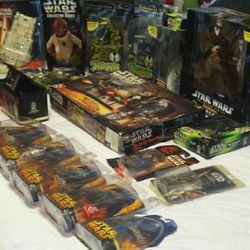  Unopened STAR WARS Toys 