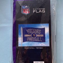 Vikings Football Flag