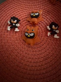 Taz and Sonic keychains #keychain #cartoon
