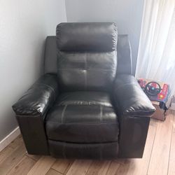Black Leather Reclining Sofa