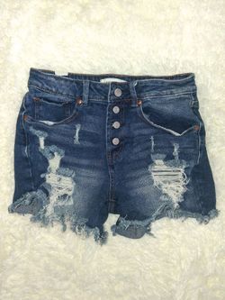 Cut off shorts