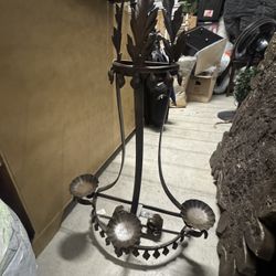 Elegant Bronze Metal Candle Holder Chandelier