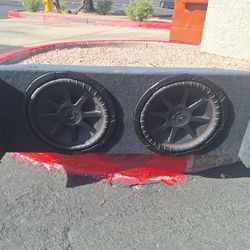 2 12" Comp Kickers In Sealed Box