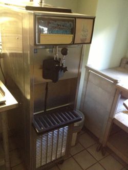 Electro freeze ice cream machine