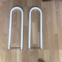 These Are Silvana T8 U Shaped Bulbs 7 Total