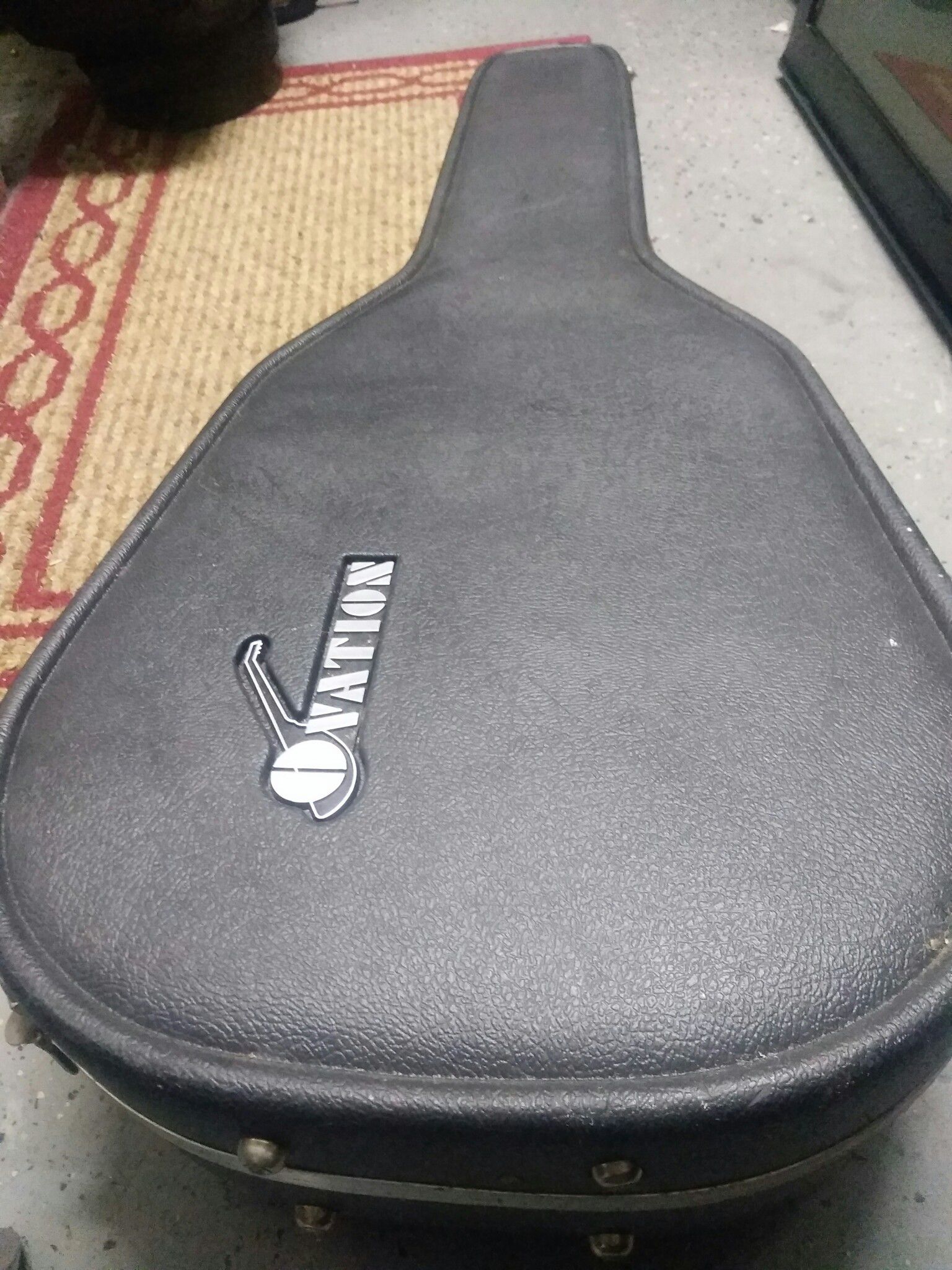 Ovation guitar case