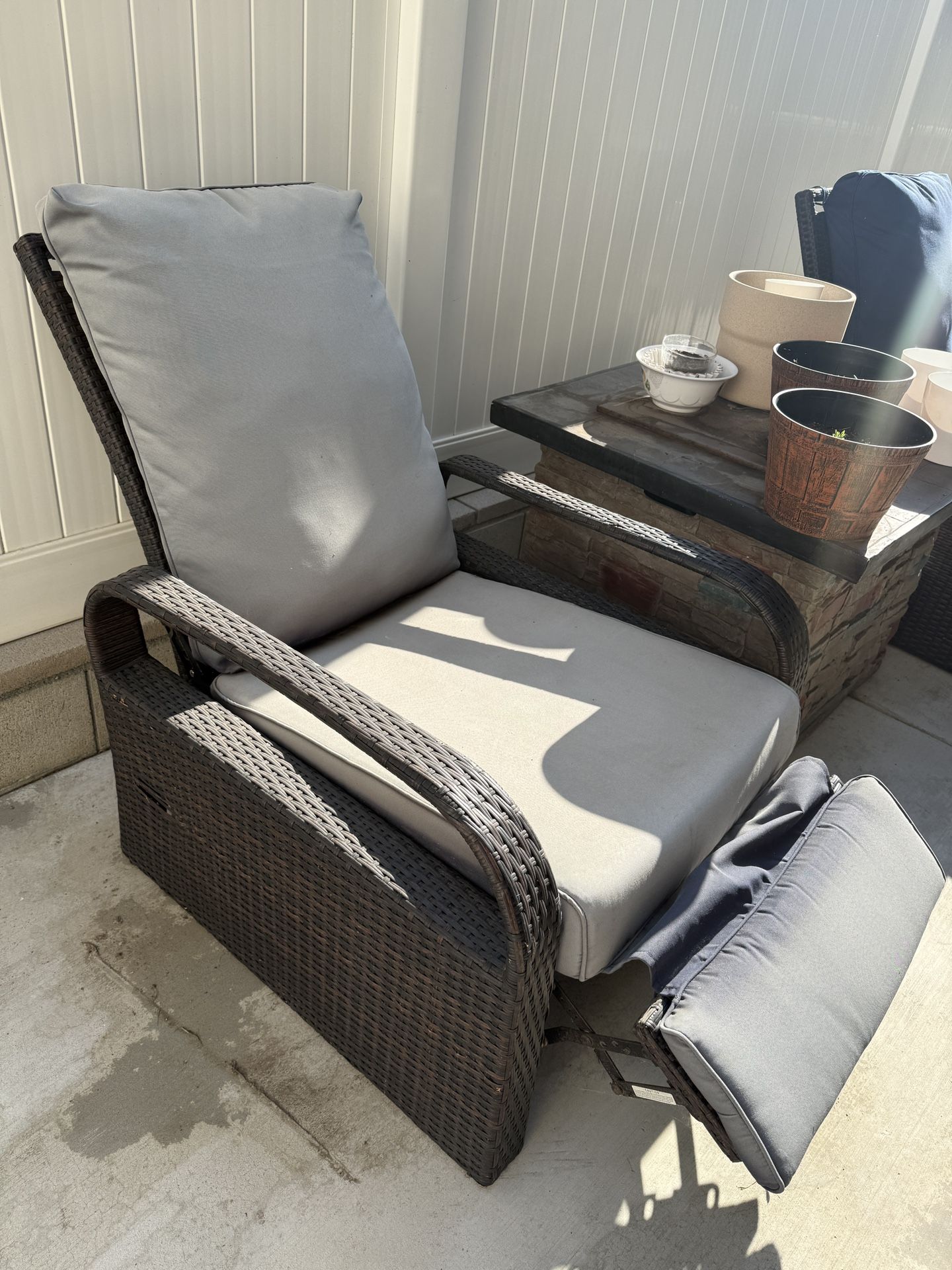 Backyard Reclining Chair 