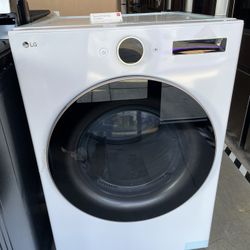 Lg Front Load Gas Dryer In White 