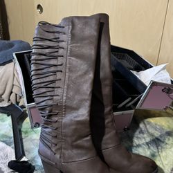 Women’s Brown Boots with heel 