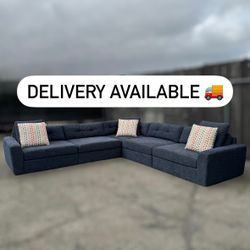 Living Spaces Tufted Navy Blue Modular 5 Piece Sectional Couch Sofa Set - 🚚 DELIVERY AVAILABLE 